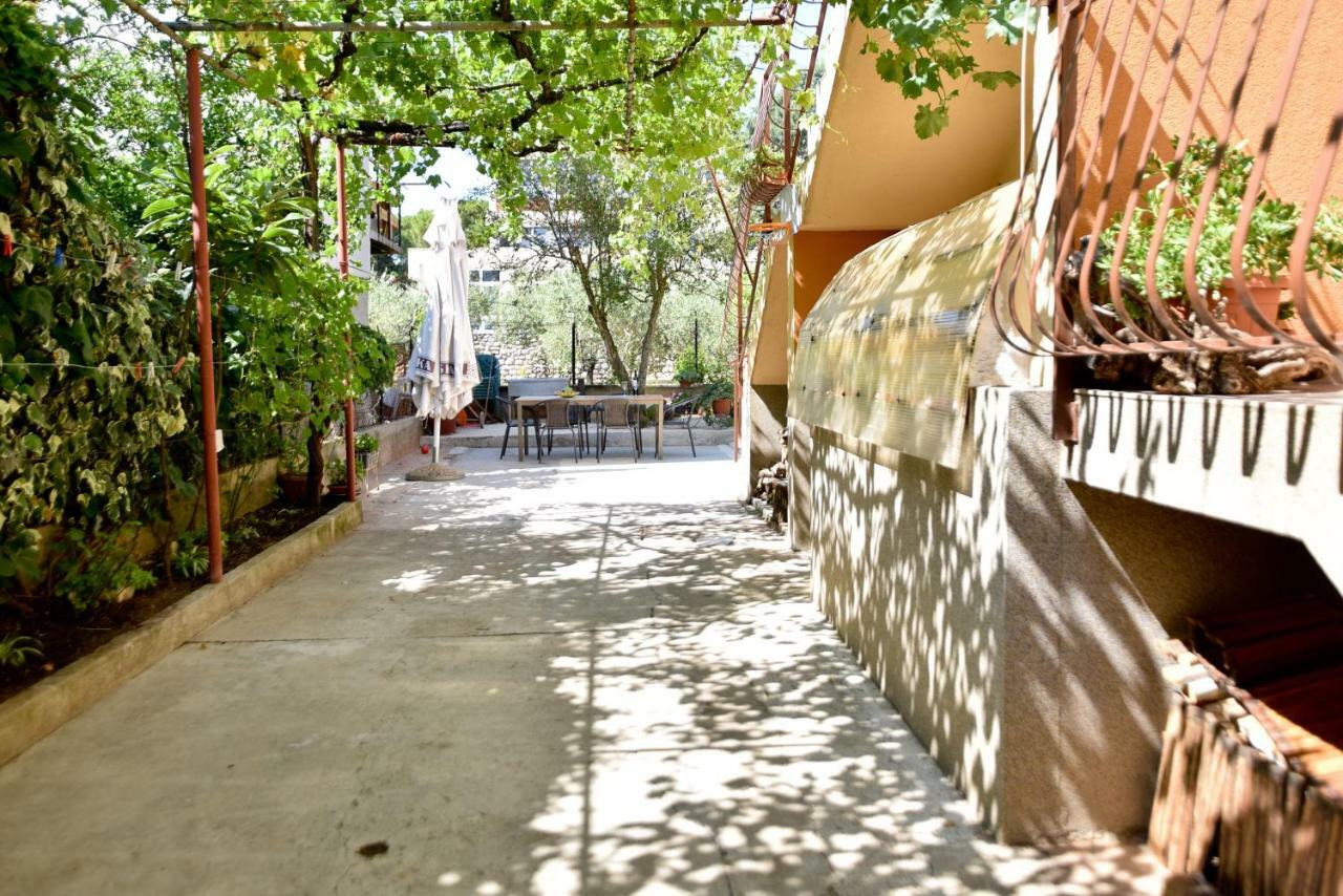 Mihaela Apartment Zadar Luaran gambar
