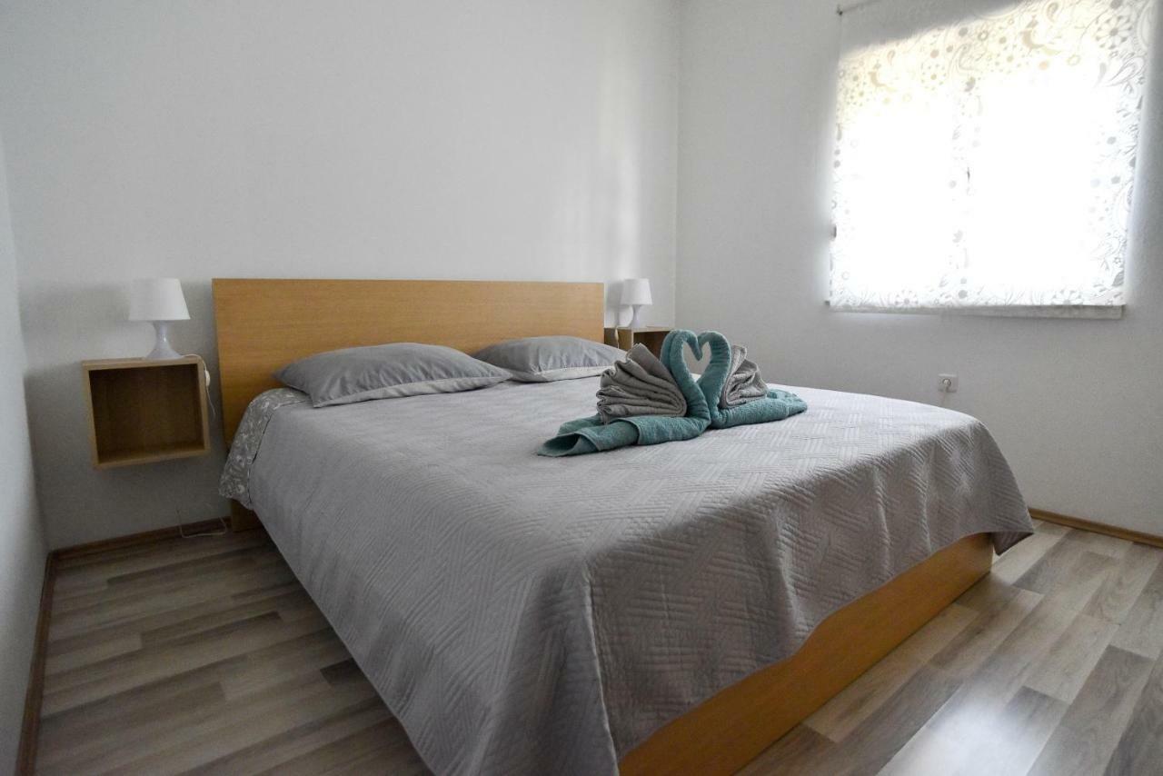 Mihaela Apartment Zadar Luaran gambar